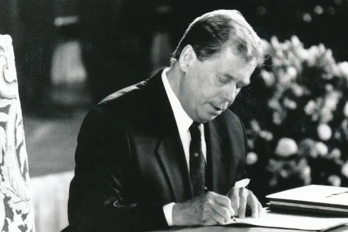 PŘEHLEDNĚ: Václav Havel by oslavil devadesátiny. Nedožité narozeniny připomínají různé akce