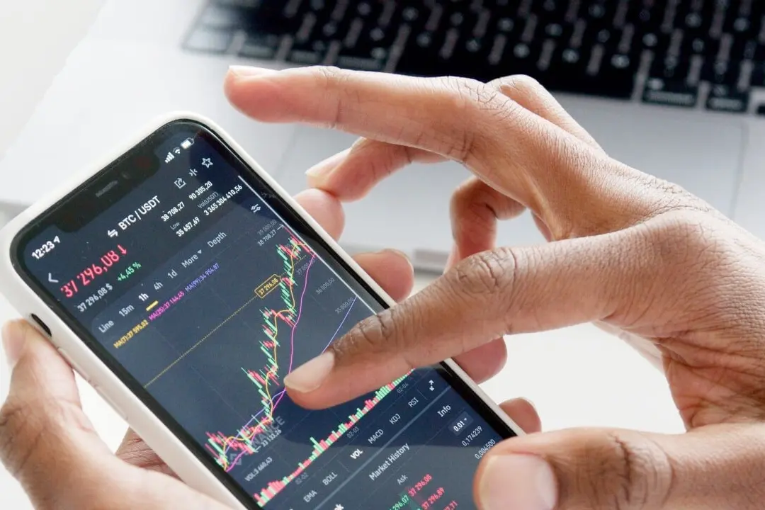 Obavy z inflace sílí. Investoři ve velkém prodávají dluhopisy