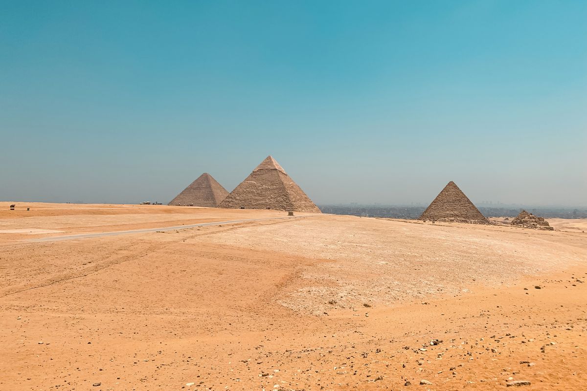 Vědci zkoumají, jak Chufuova pyramida odolává zemětřesením