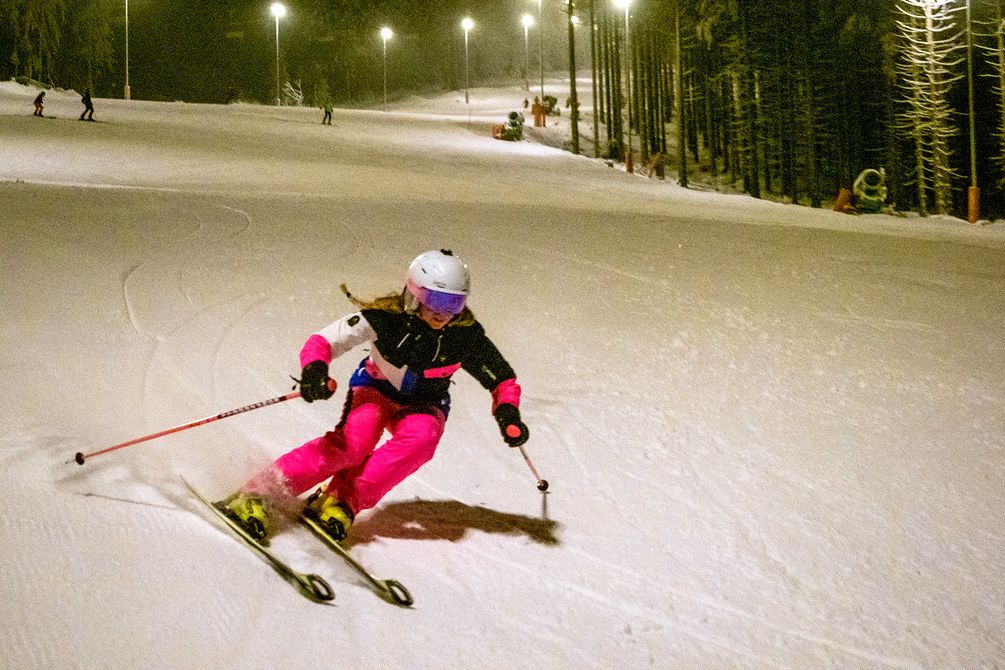 V Libereckém kraji zahajují lyžařskou sezonu v areálech na Ještědu a v Harrachově