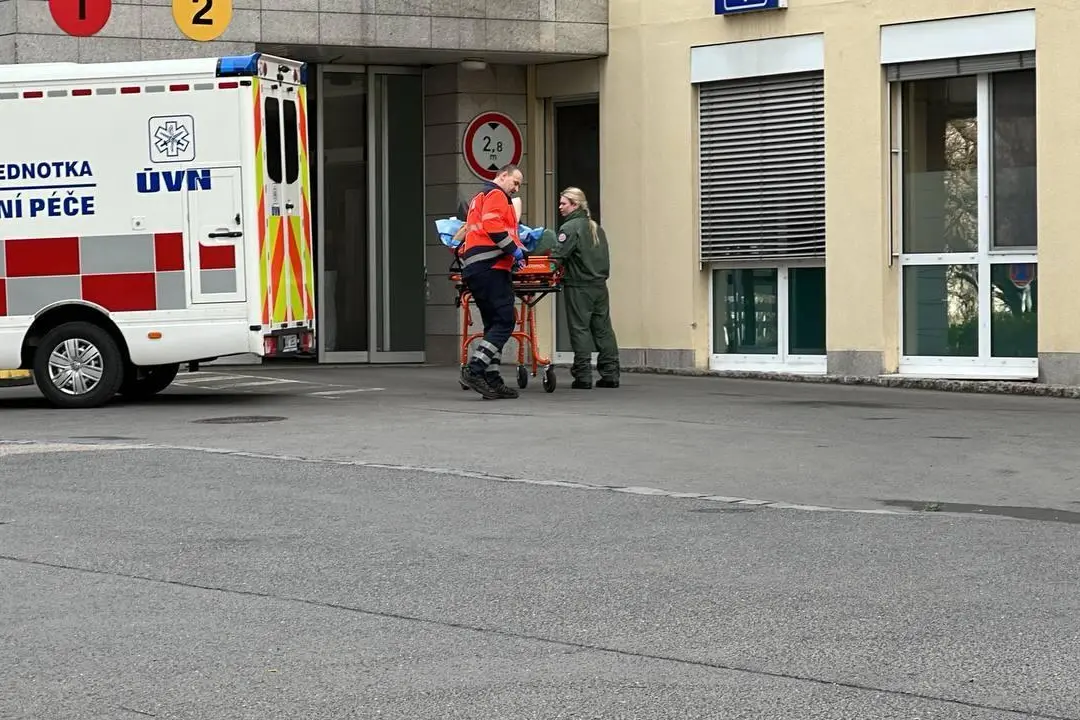 Výpadky proudu v ÚVN. Na emergency nepřijímali pacienty