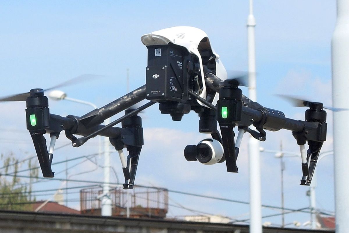 Nebudou vědět, kde jsme. Policie v Chorvatsku nasadí na řidiče roje dronů, uvidí i dění v autě