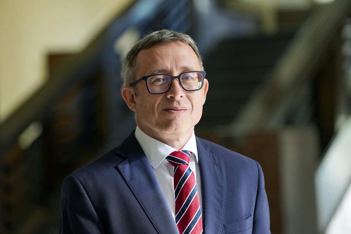 Náměstek ministra financí Holub skončí, pod Schillerovou pokračovat nebude