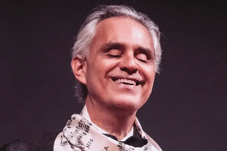Andrea Bocelli znovu zazpívá v Praze