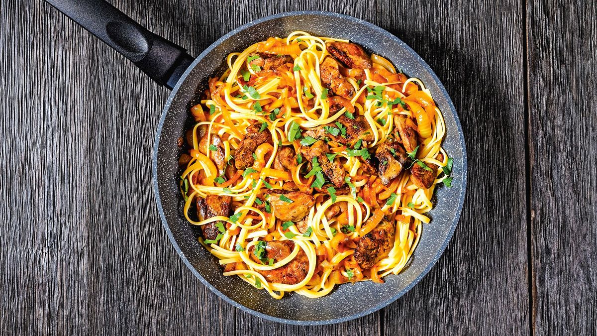 Tip na rychlou večeři: těstoviny s kuřecími játry