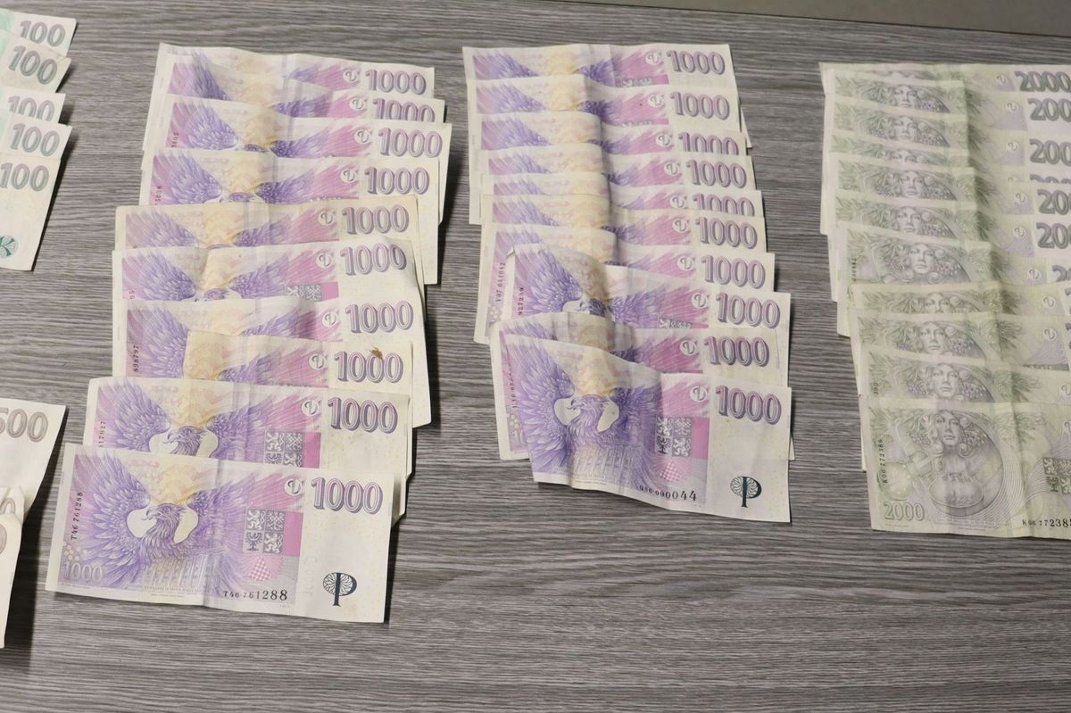 Správce farnosti na Chebsku uvěřil podvodníkům, poslal jim skoro dva miliony