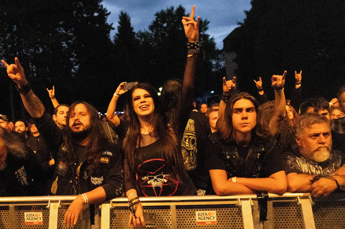 Na metalovém festivalu v Sušici zkolaboval fanoušek. Už ho neoživili