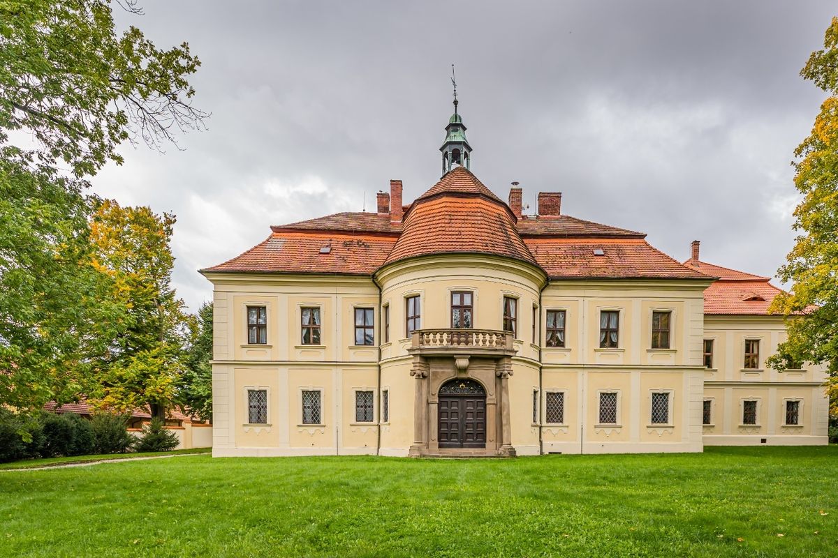 Zájemců o koupi zámků přibývá. Sledovat jen cenu se ale nevyplácí