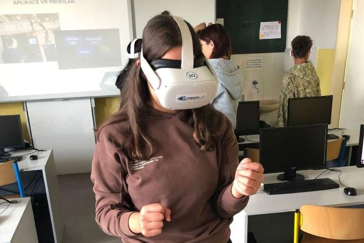 S výběrem vhodné školy pomáhá v Karlovarském kraji i virtuální realita