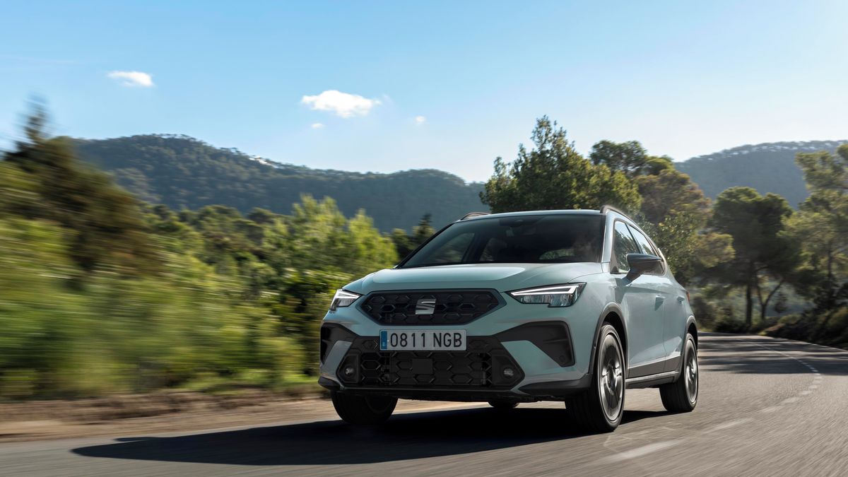 Seat vedle Cupry má budoucnost, deklaroval šéf. V levnější verzi ravalu však neleží
