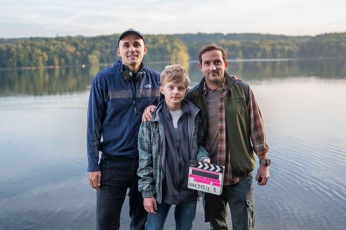 Proč může odsouzený za zneužití dítěte znovu učit? To řeší televizní seriál Kamarád