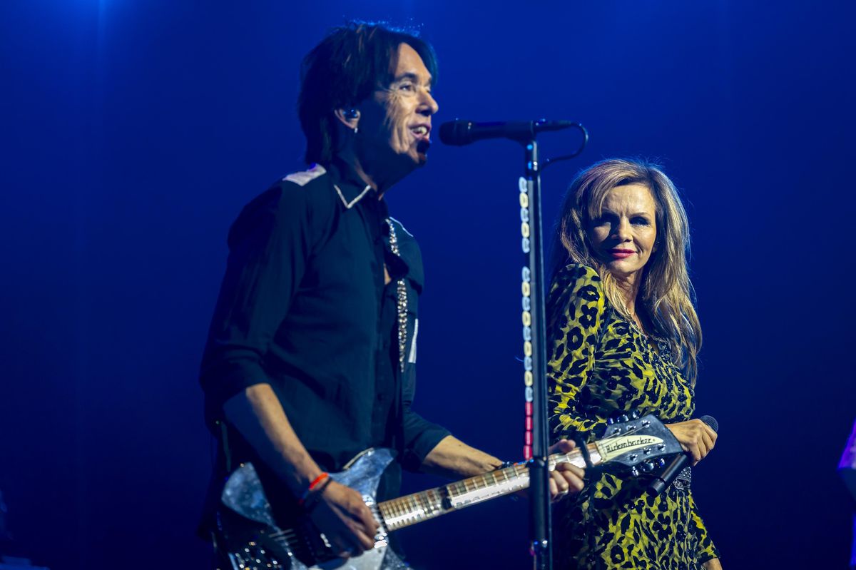 RECENZE: Holka modrooká teď sedává s Roxette. A jejími obavami probleskují světlé chvíle