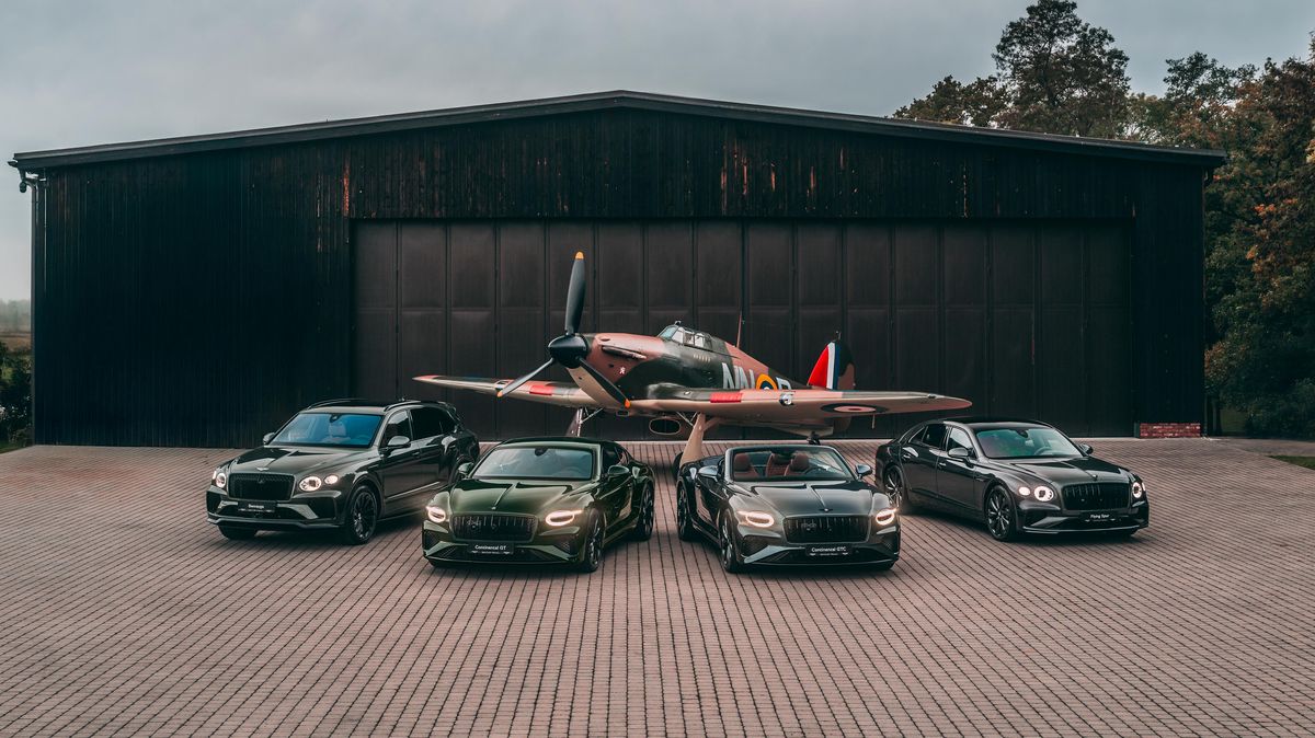 Bentley oslavuje československé piloty RAF edicí inspirovanou čtyřmi perutěmi