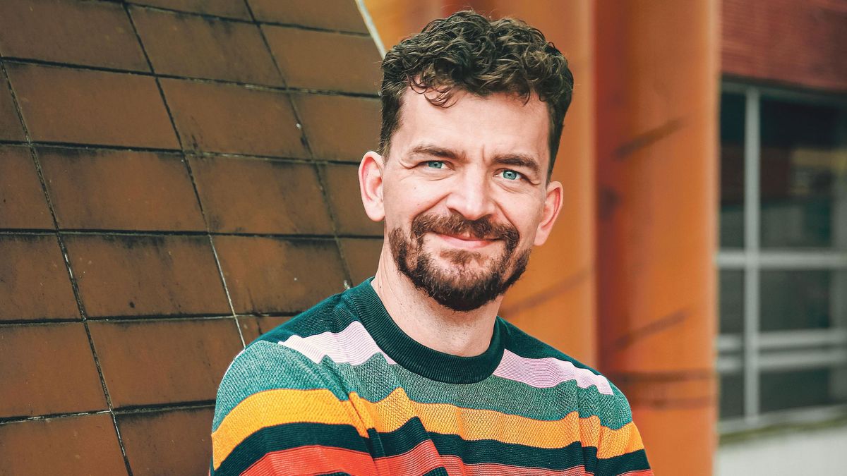 Po rozvodu se vykašlete na hysterii a zachovejte klid, radí herec Dušan Vitázek