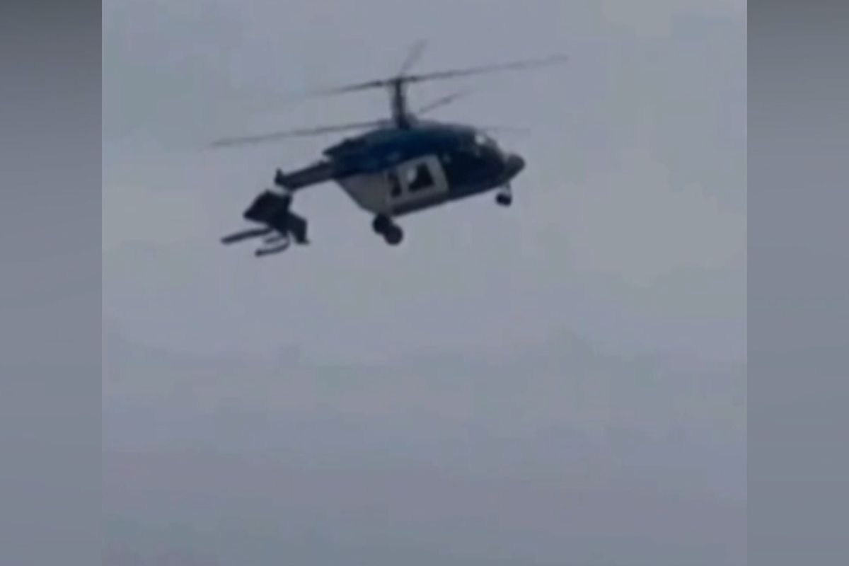 Poslední chvilky před pádem vrtulníku v Rusku: Jeden problém za druhým