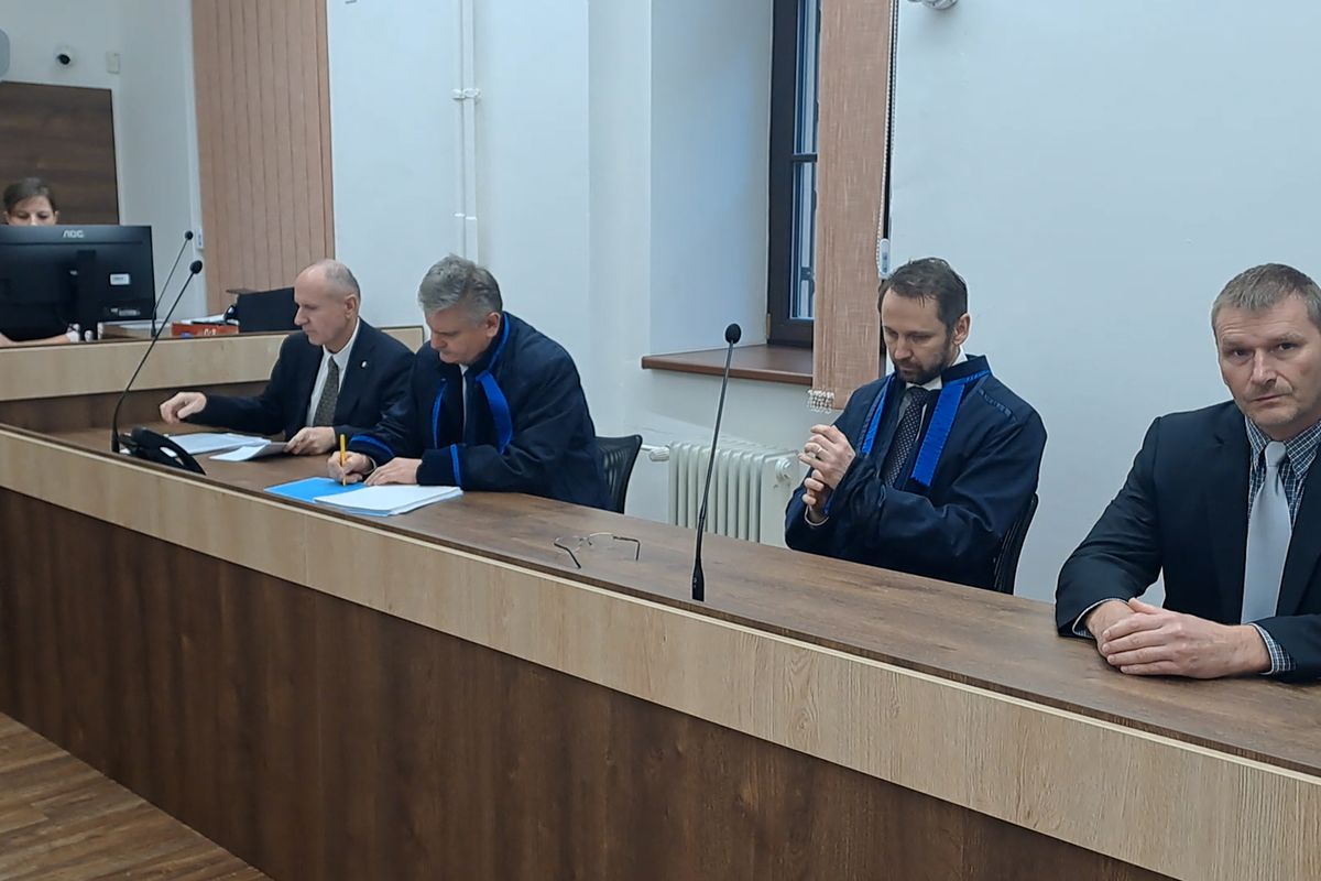 Bývalí policisté dostali v případu exploze skladu munice v Bílině podmínky