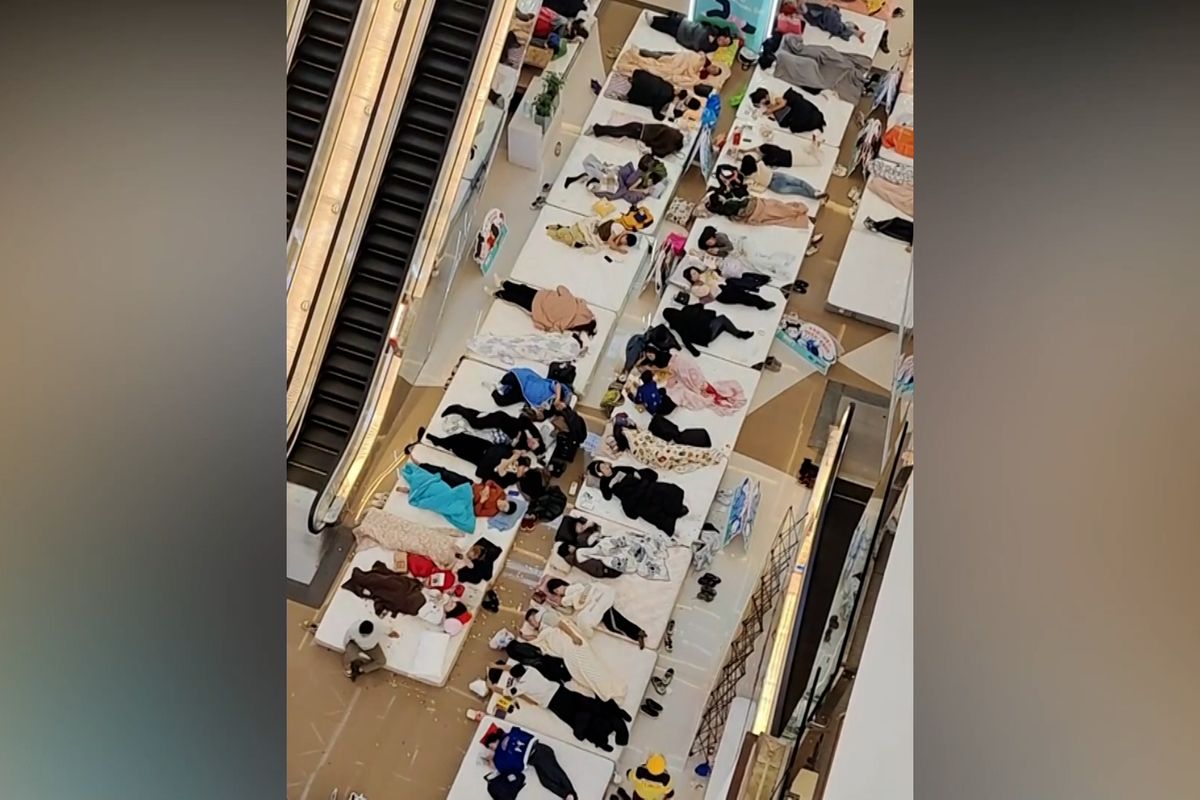 Soutěž v ležení má přísná pravidla, vítěz vydržel 33 hodin