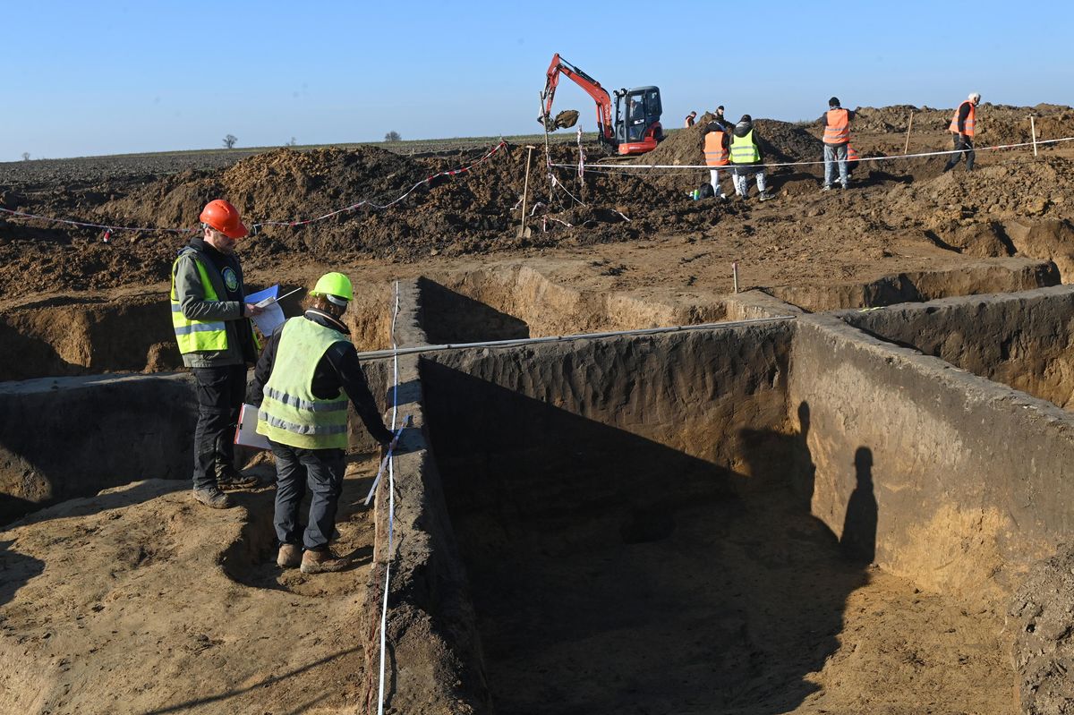 Archeologové objevili při průzkumu dálnice u Přerova pozůstatky pravěkých vesnic