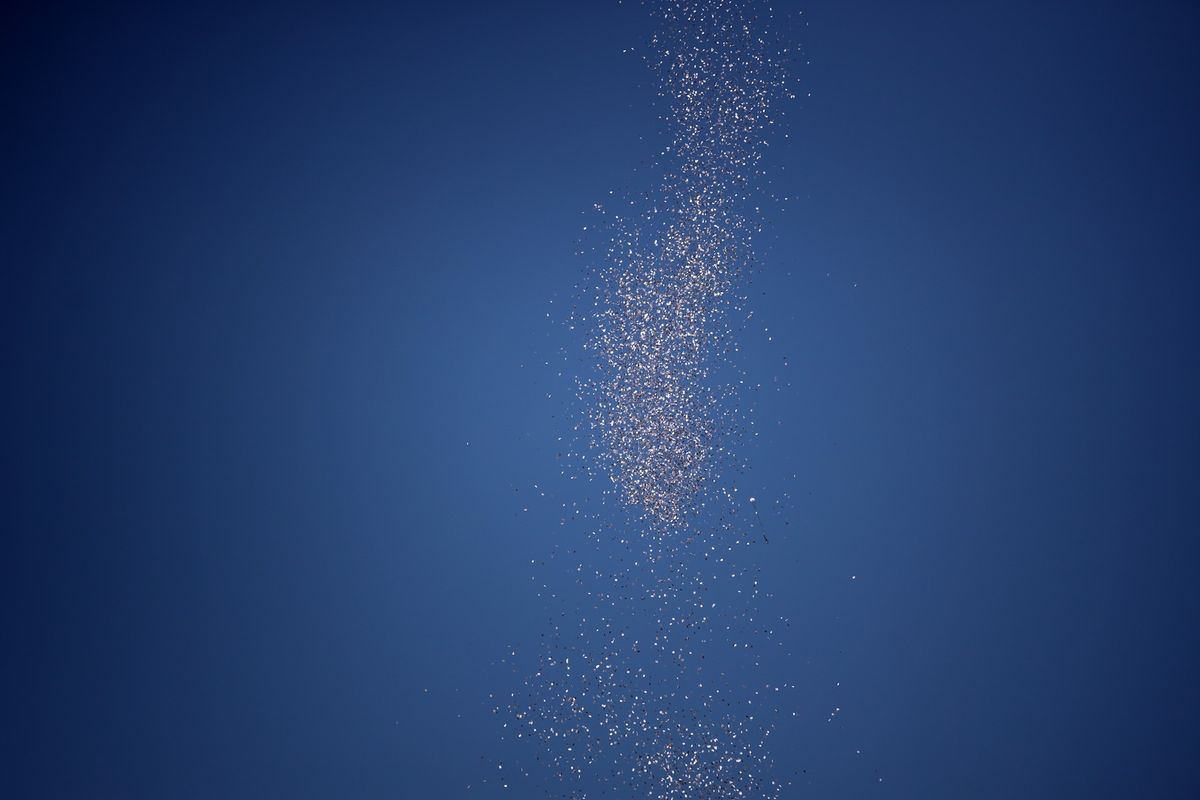 Německá armáda bude cvičit shazování letáků, mohou dolétnout až do Česka