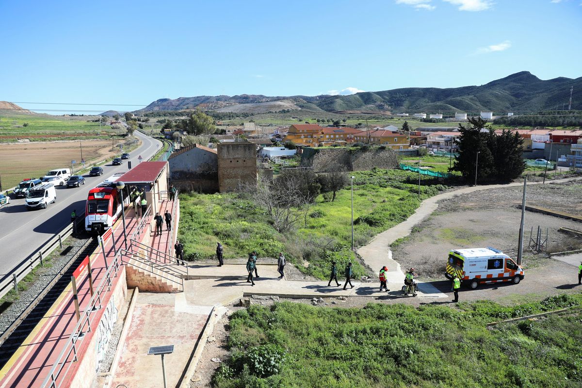 Další havárie na španělské železnici: Vlak narazil do jeřábu