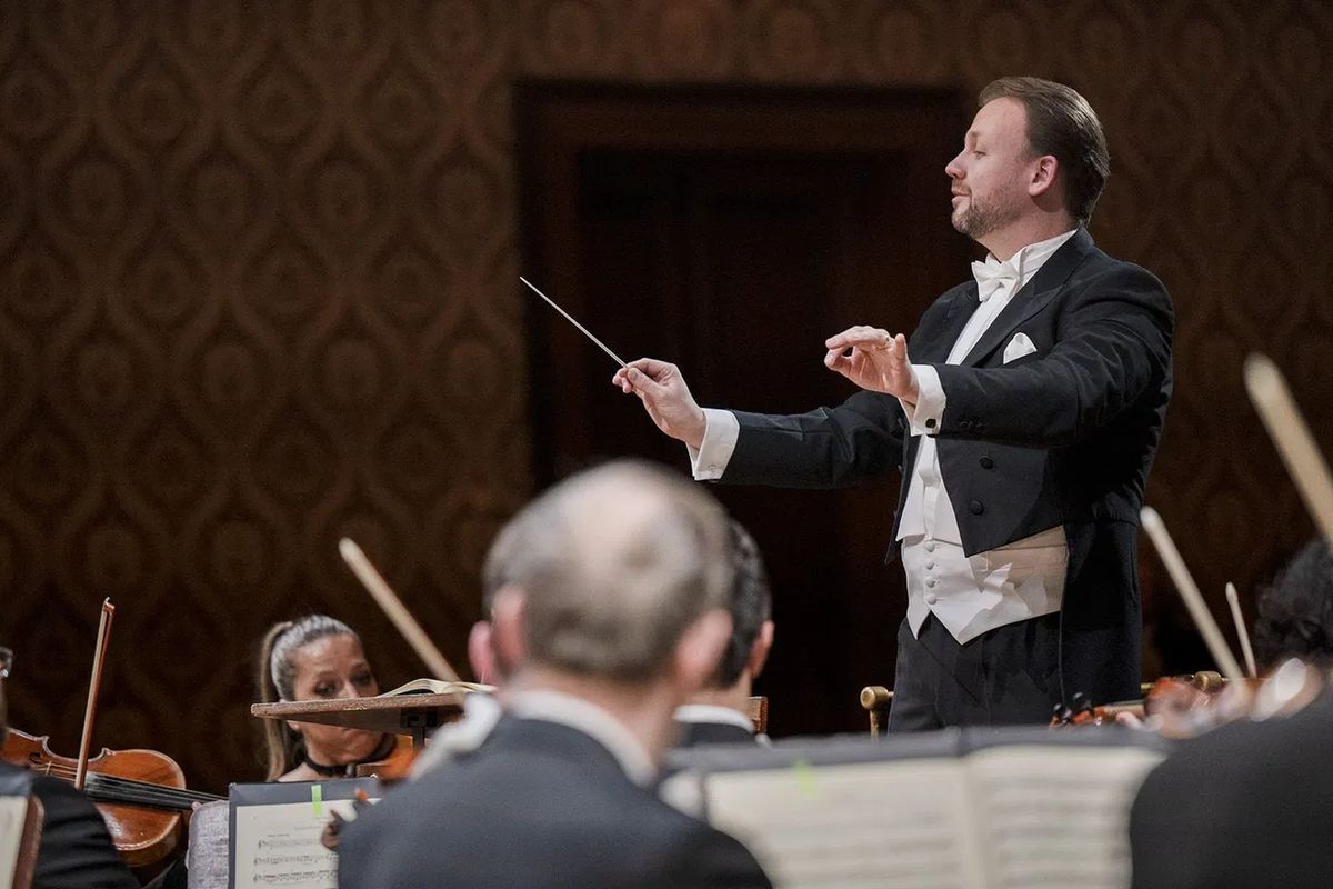 RECENZE: Novoroční leporelo České filharmonie