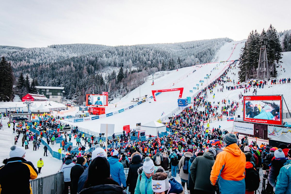 Policie nasadí v průběhu světového poháru ve Špindlerově Mlýně drony, parkovat se bude i ve Vrchlabí