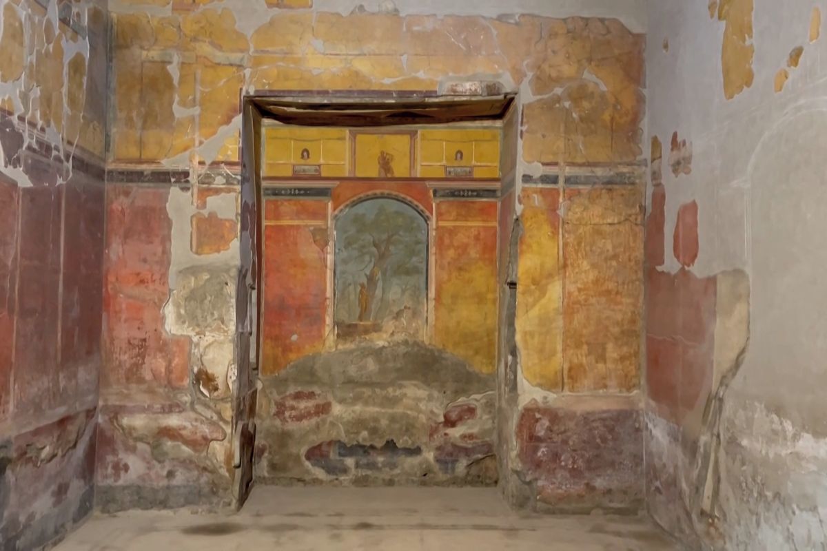Ve vile nedaleko Pompejí odkryli výjimečně zachované fresky