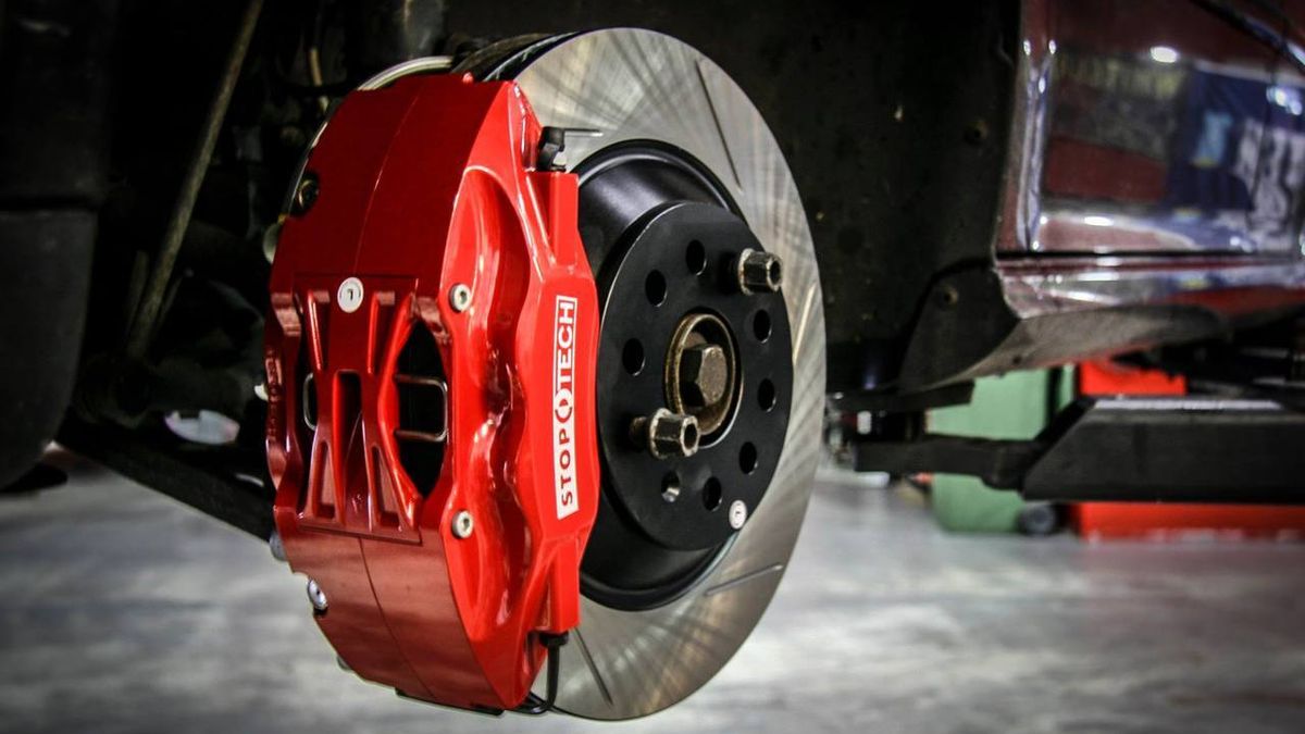 Výrobce brzd StopTech končí, býval ikonou tuningu