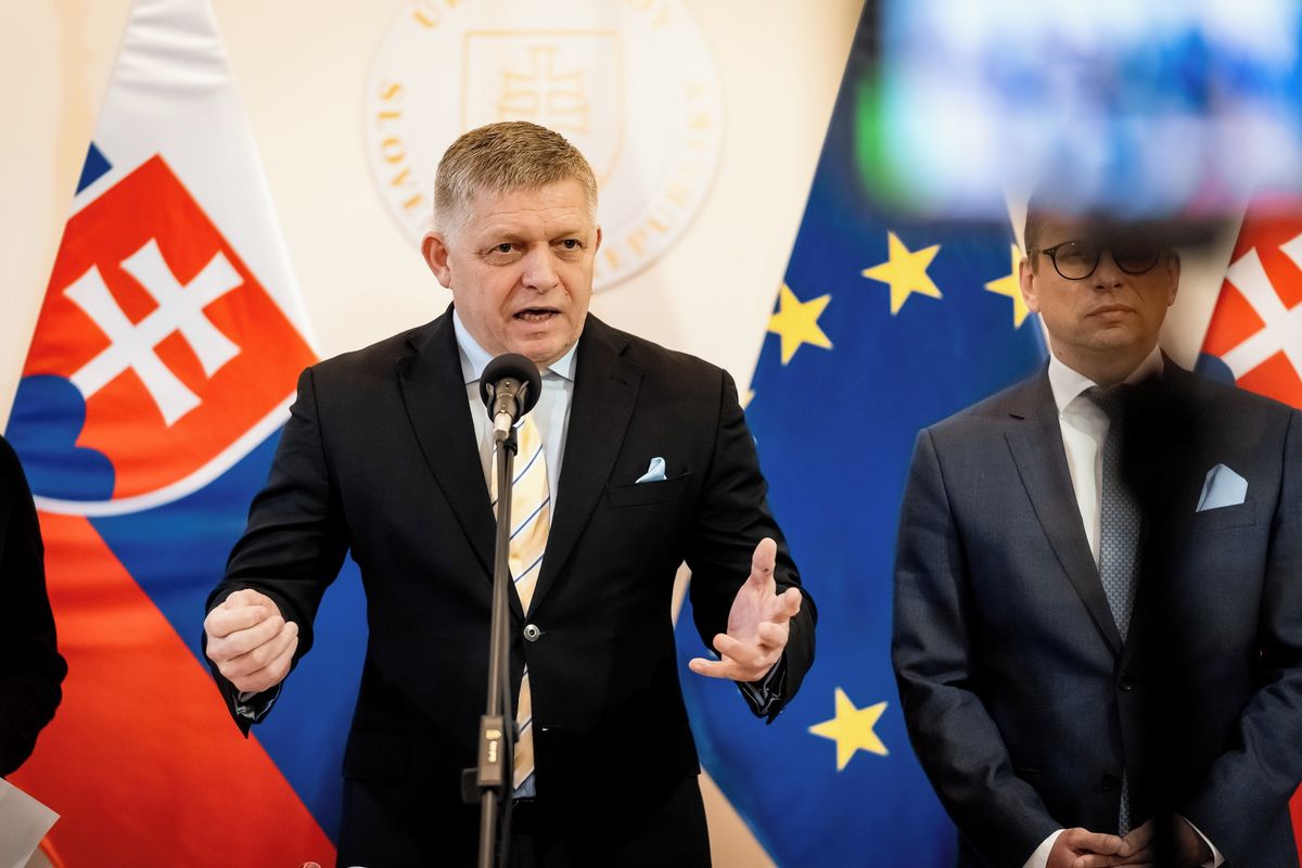 Zastavíme vám dodávky elektřiny, když neobnovíte tok ropy, hrozí Ukrajině Fico