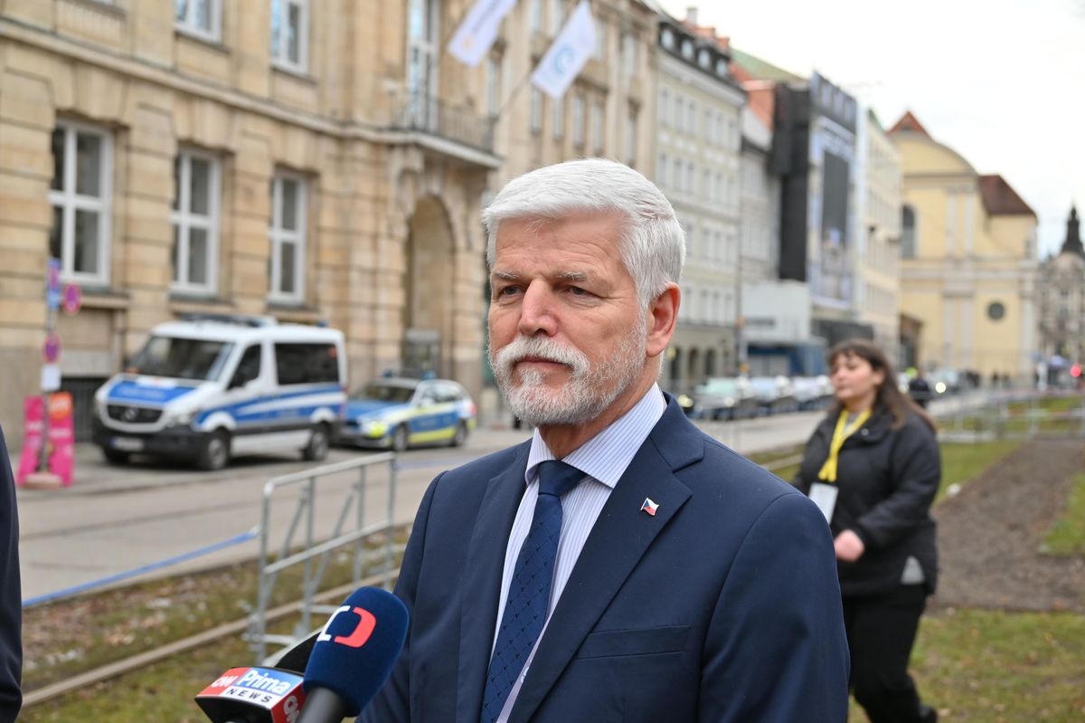 Pavel: Jádrem narovnání vztahů s USA je větší odpovědnost Evropy za obranu