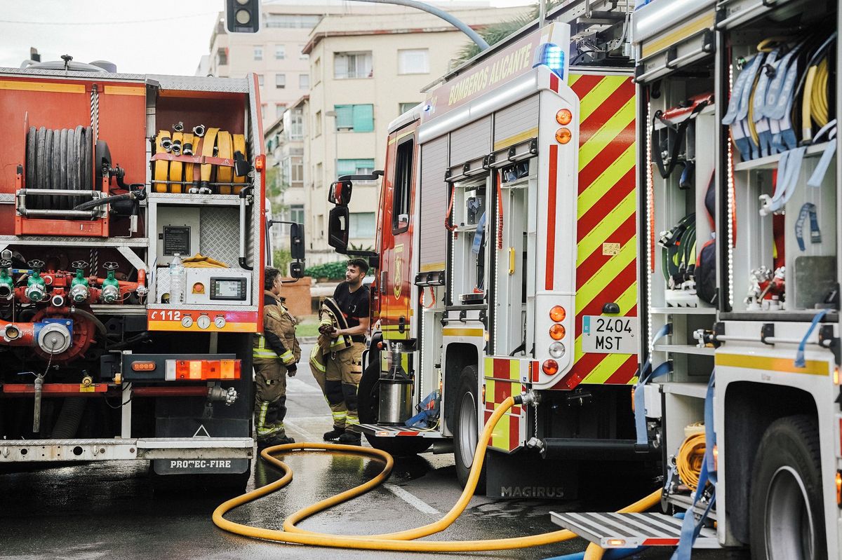 Pět mladých lidí zahynulo při požáru bytového domu v Katalánsku