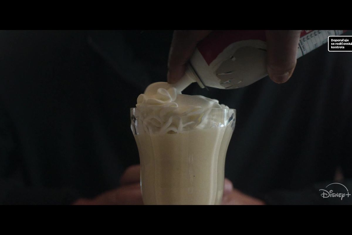 RECENZE: Nový Daredevil nabízí pád starosty Kingpina v doslova potemnělé atmosféře