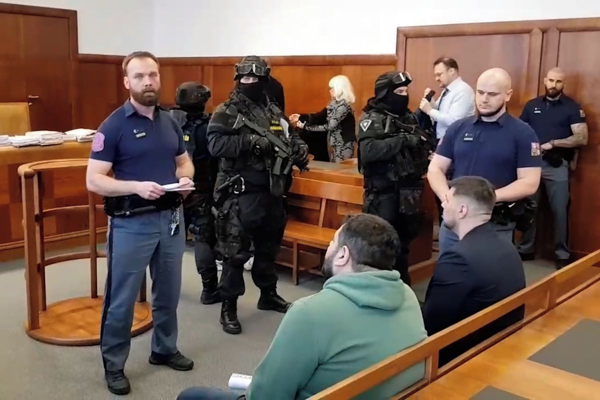 Za nájemnou vraždu Arména v Praze potvrdil soud výjimečné tresty
