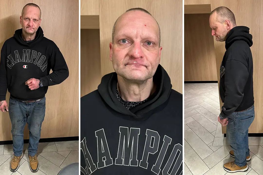 „Venku jsou zrůdy.“ Policejní pátrání po narkomanovi chodícím s noži a sekerou vystrašilo i pražský Kamýk