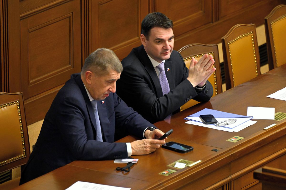 Macinka: Vláda zákon o neziskových organizacích prosadí