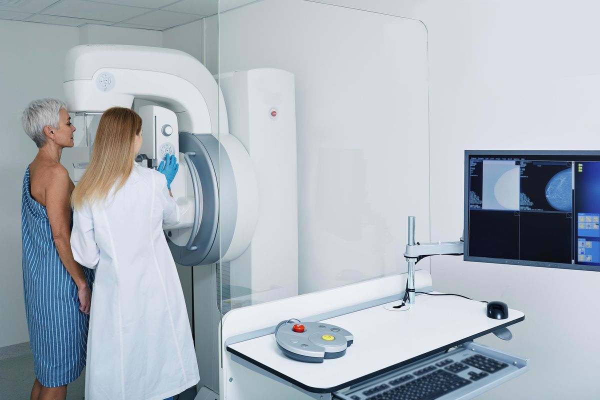 Využití AI v diagnostice může snížit riziko vzniku agresivního karcinomu prsu