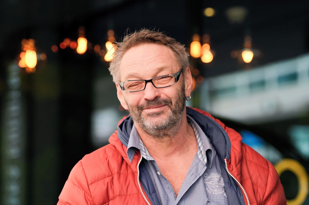 Ženy, které jsou se mnou, miluju, v tom jsem poctivý, říká zpěvák a hudebník Daniel Kohout