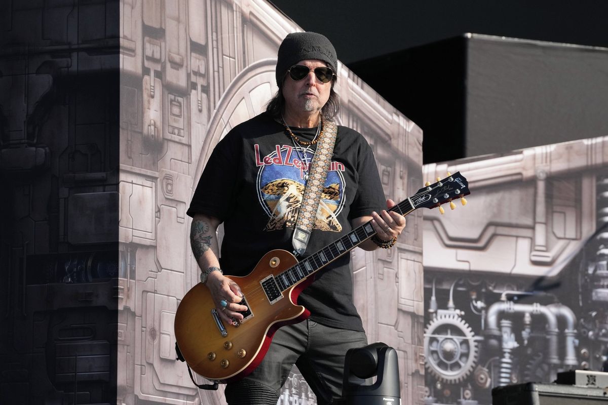 Zemřel Phil Campbell, kytarista skupiny Motörhead