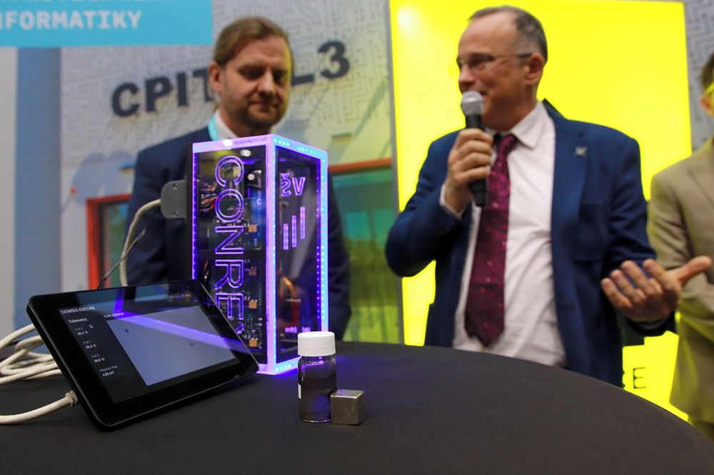 Se Svobodou poputují do vesmíru na testování i nanoroboti z Česka. Pomohou s antibiotiky