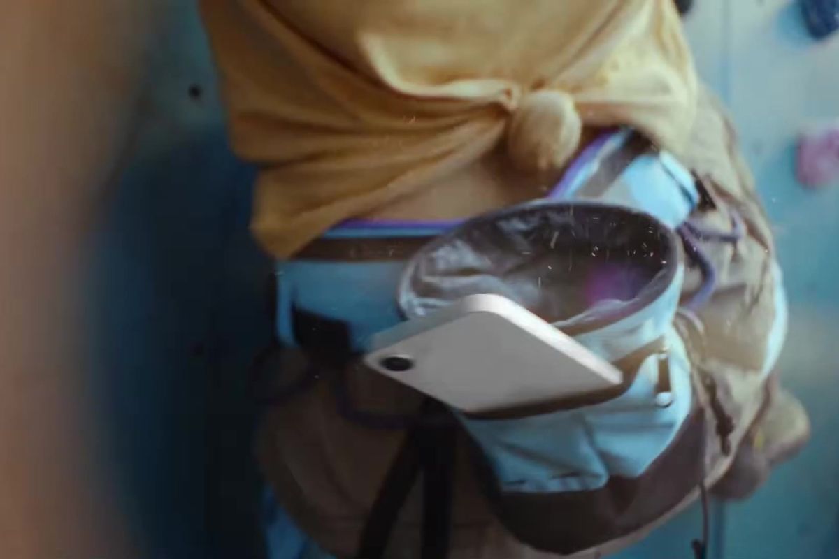 Nejlevnější iPhone dostal nástupce. Má atraktivnější cenu než předchůdce