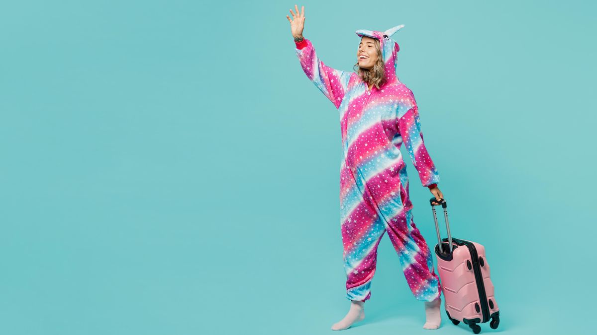 Už toho bylo dost, napsalo americké letiště a „zakázalo“ cestujícím nosit pyžama