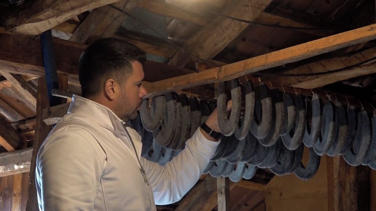 Klobása žehlená skleněnou lahví: Srbský poklad, který dodává energii i dobrou náladu