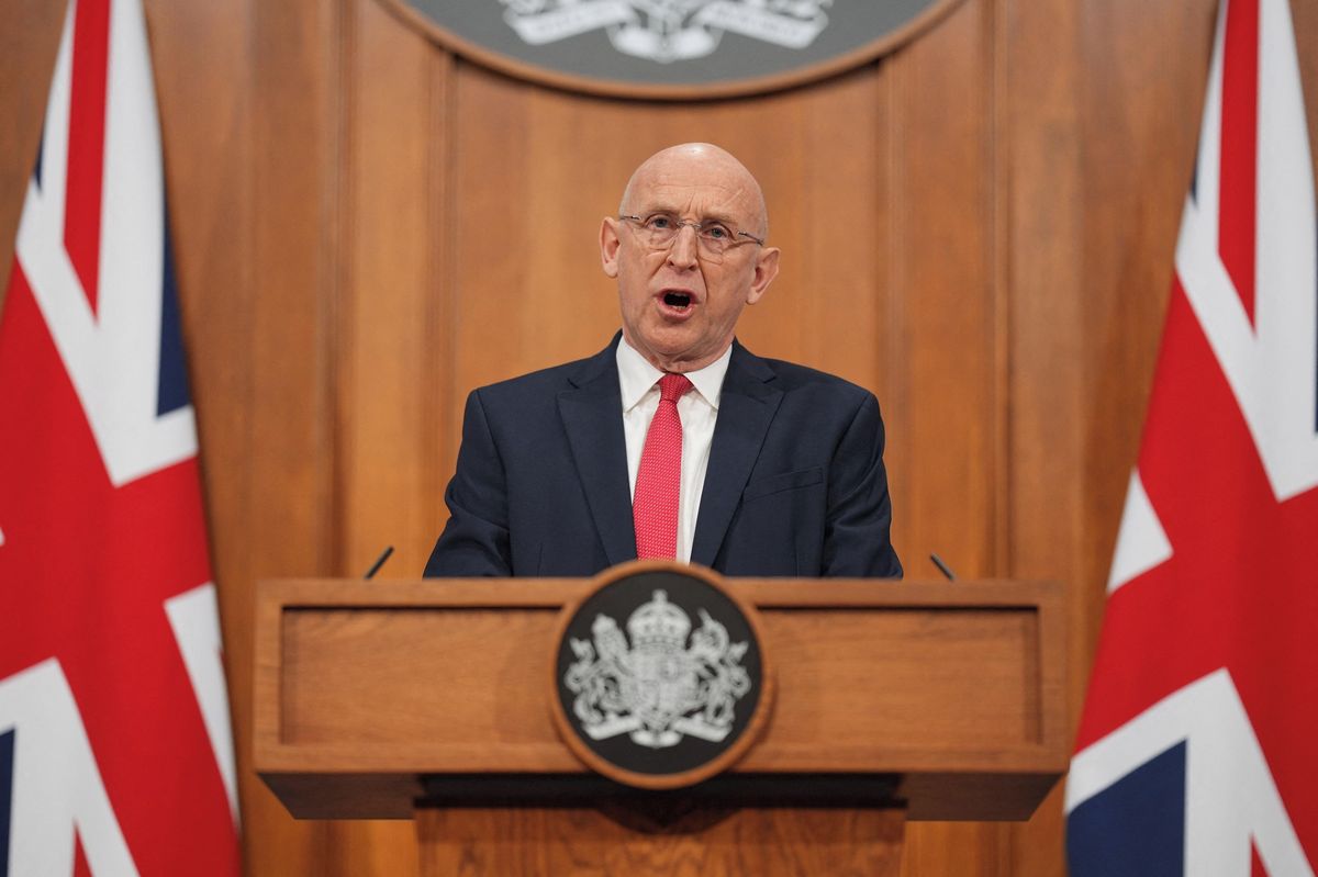 Putin selhal, jeho operaci jsme odhalili. Britové a Norové zahnali ruské ponorky