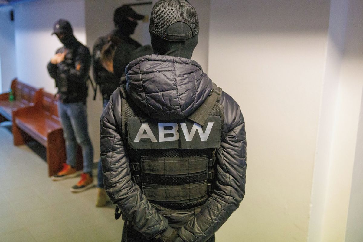 Polsko hlásí další zatčení kvůli žhářskému útoku v Pardubicích