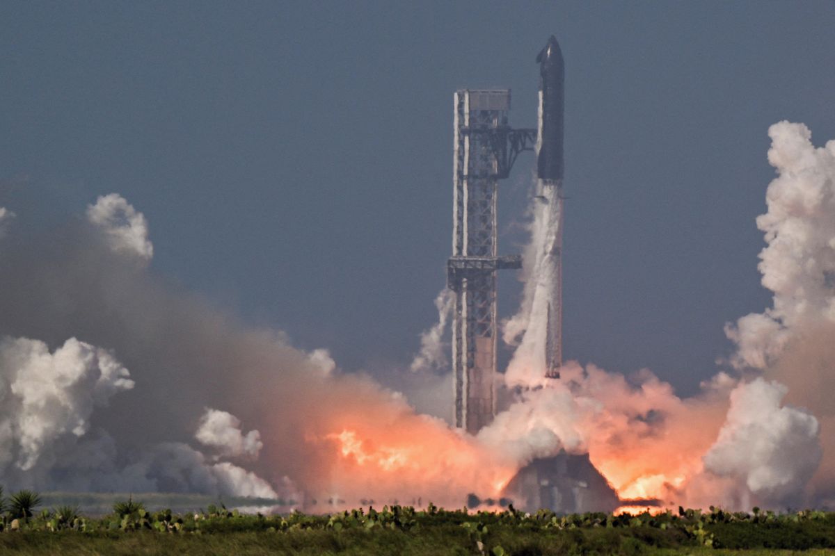 SpaceX provedla úspěšný zkušební let nejvýkonnějšího typu lodi Starship