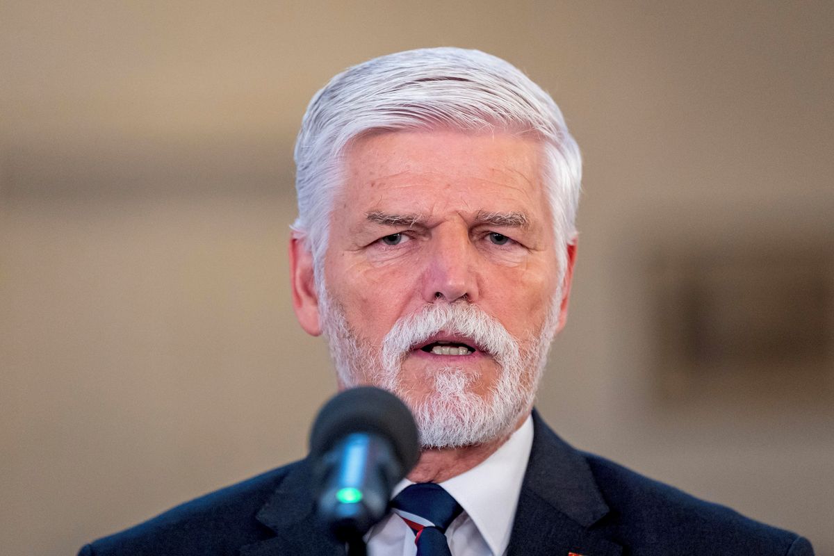 Pavel: Na večeři NATO nebudu, půjde tam Babiš s manželkou
