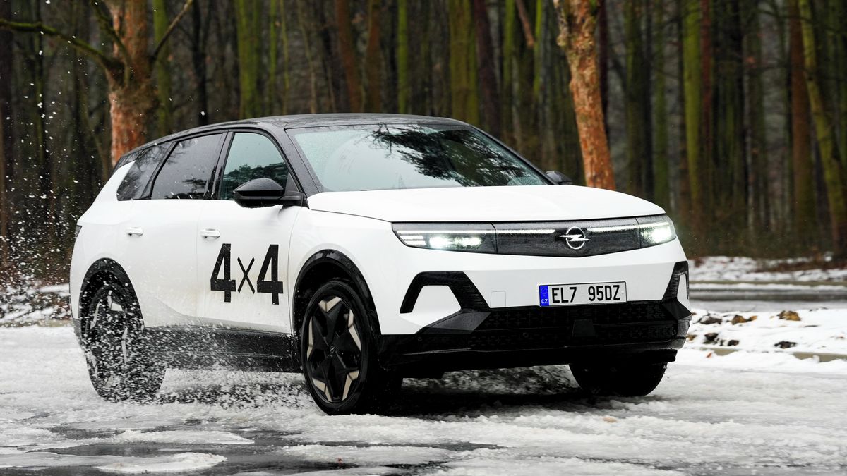 Test Opelu Grandland Electric 4×4: Nadchne dynamikou i trakcí