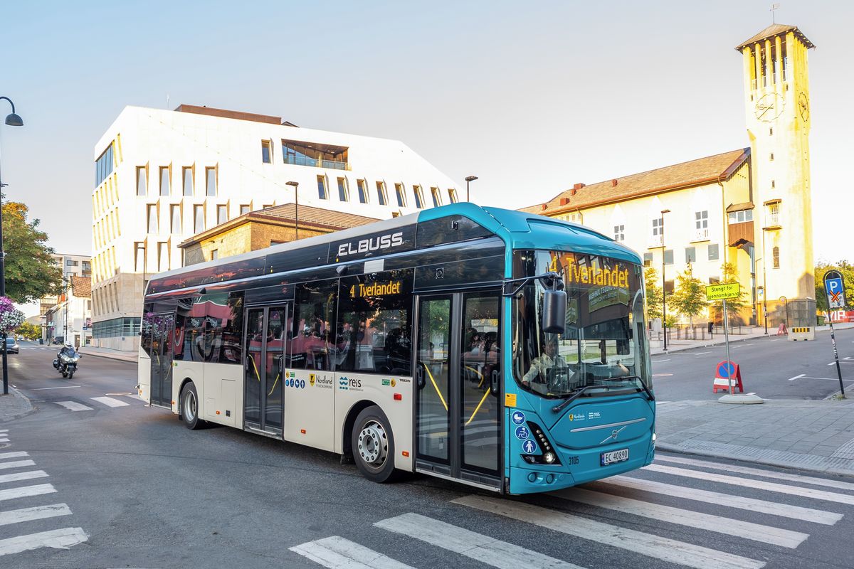 Čtrnáctiletý mladík ukradl již třetí autobus za půl roku