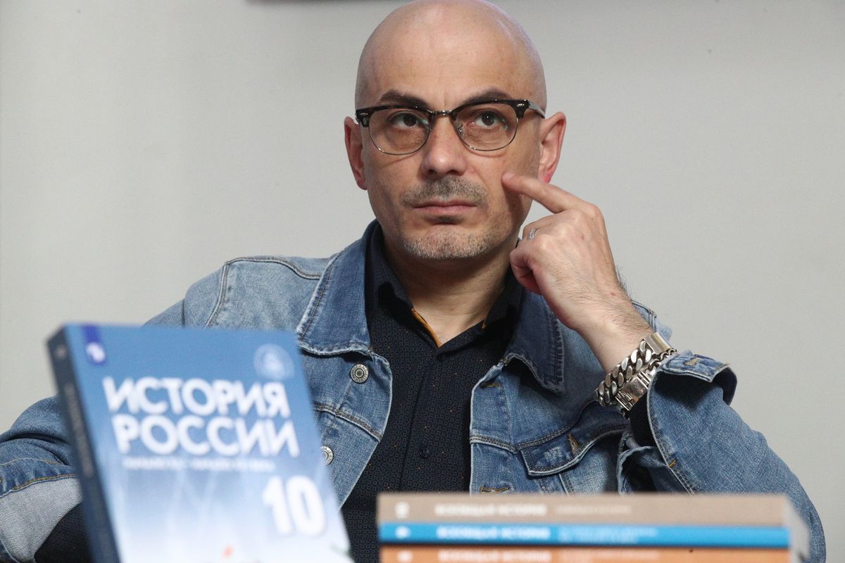 Zatknout a zlomit. Ruští propagandisté chtějí potírat Moskvany, kteří šíří záběry ukrajinských úderů