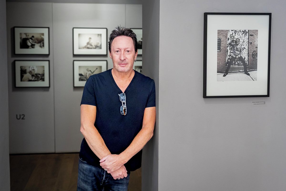 Julian Lennon: Politiky začnu fotit, až budou plnit své sliby